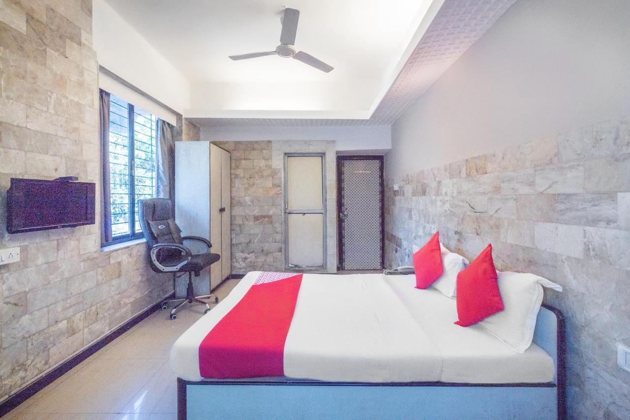 Oyo 71397 Hotel Guru Βομβάη Εξωτερικό φωτογραφία